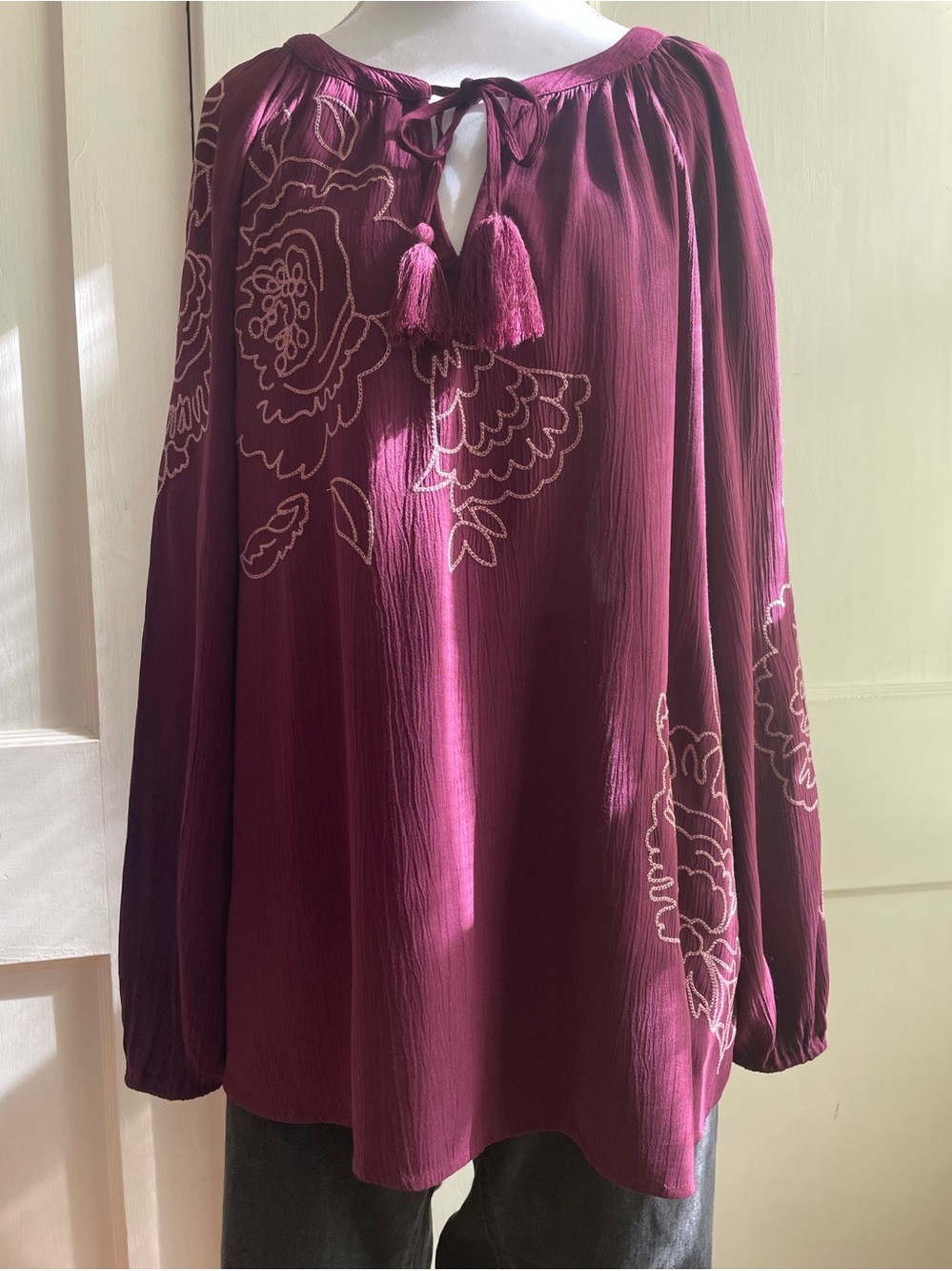 Style & Co. NWOT Women's Embroidered Peasant Blouse - Plum